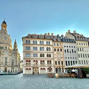 4* Lägenhetshotell Neumarkt